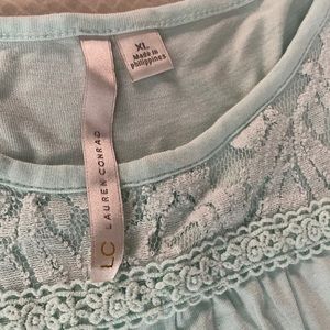 3/4 sleeve casual shirt. Lauren Conrad XL. Lace detail around neck